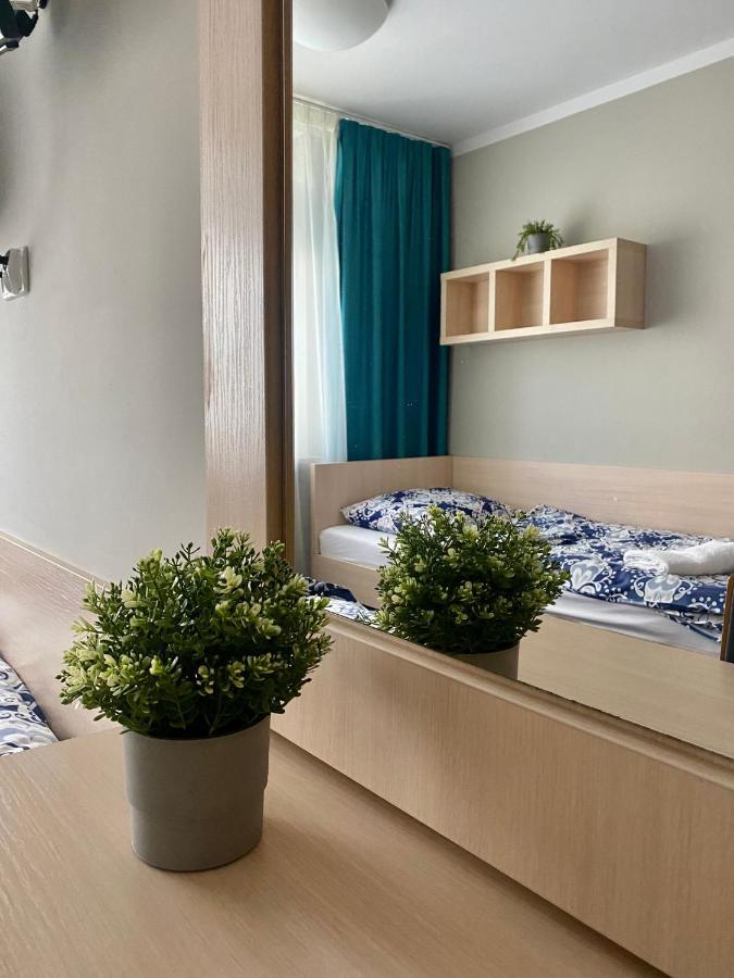 Strumyk Albergue Cracovia Exterior foto