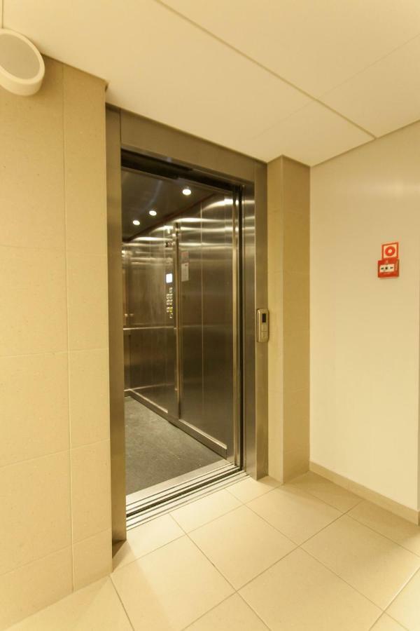 Strumyk Albergue Cracovia Exterior foto