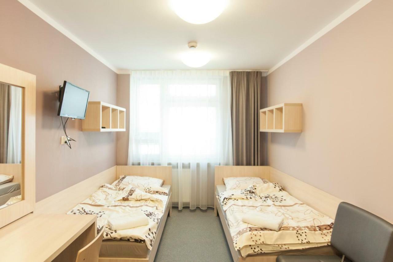 Strumyk Albergue Cracovia Exterior foto
